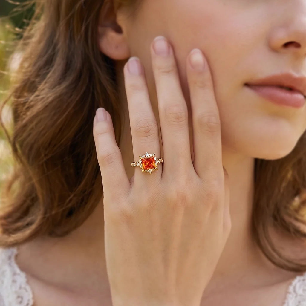 Aurora‘s Sundown | Princess Cut Orange Sapphire Engagement Ring