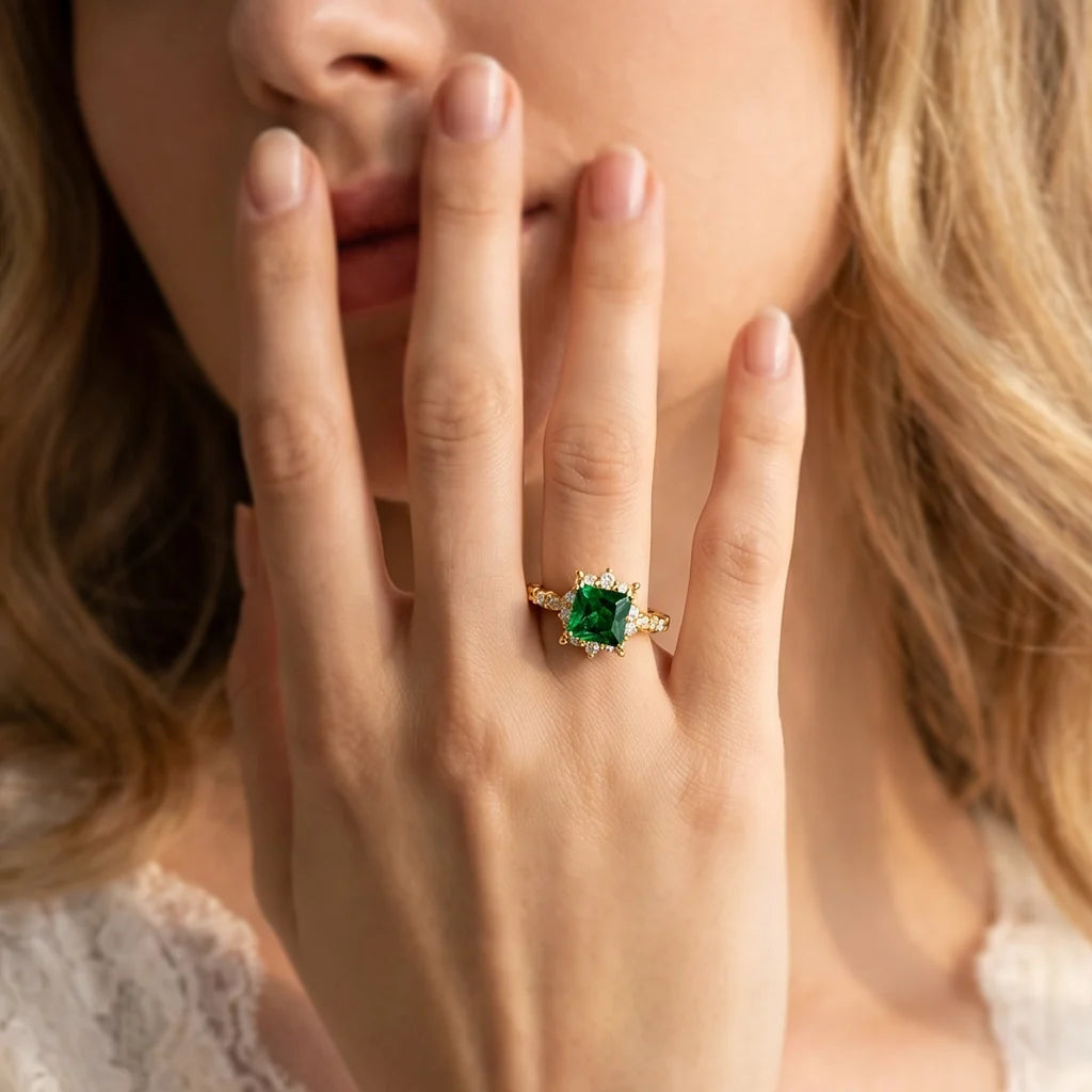 Aurora‘s Arbor | Princess Cut Green Sapphire Engagement Ring