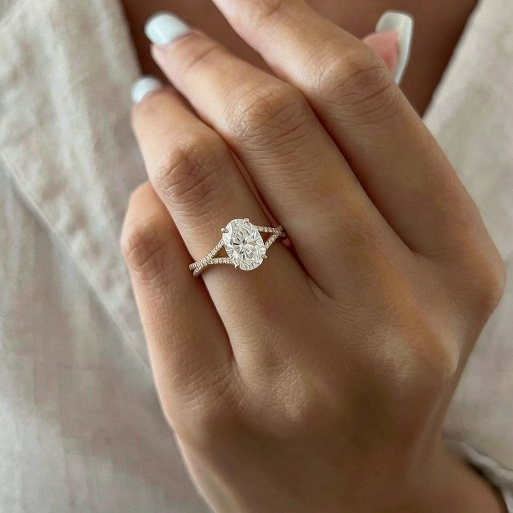 Arabella's Arc | Oval Moissanite Split-Shank Ring