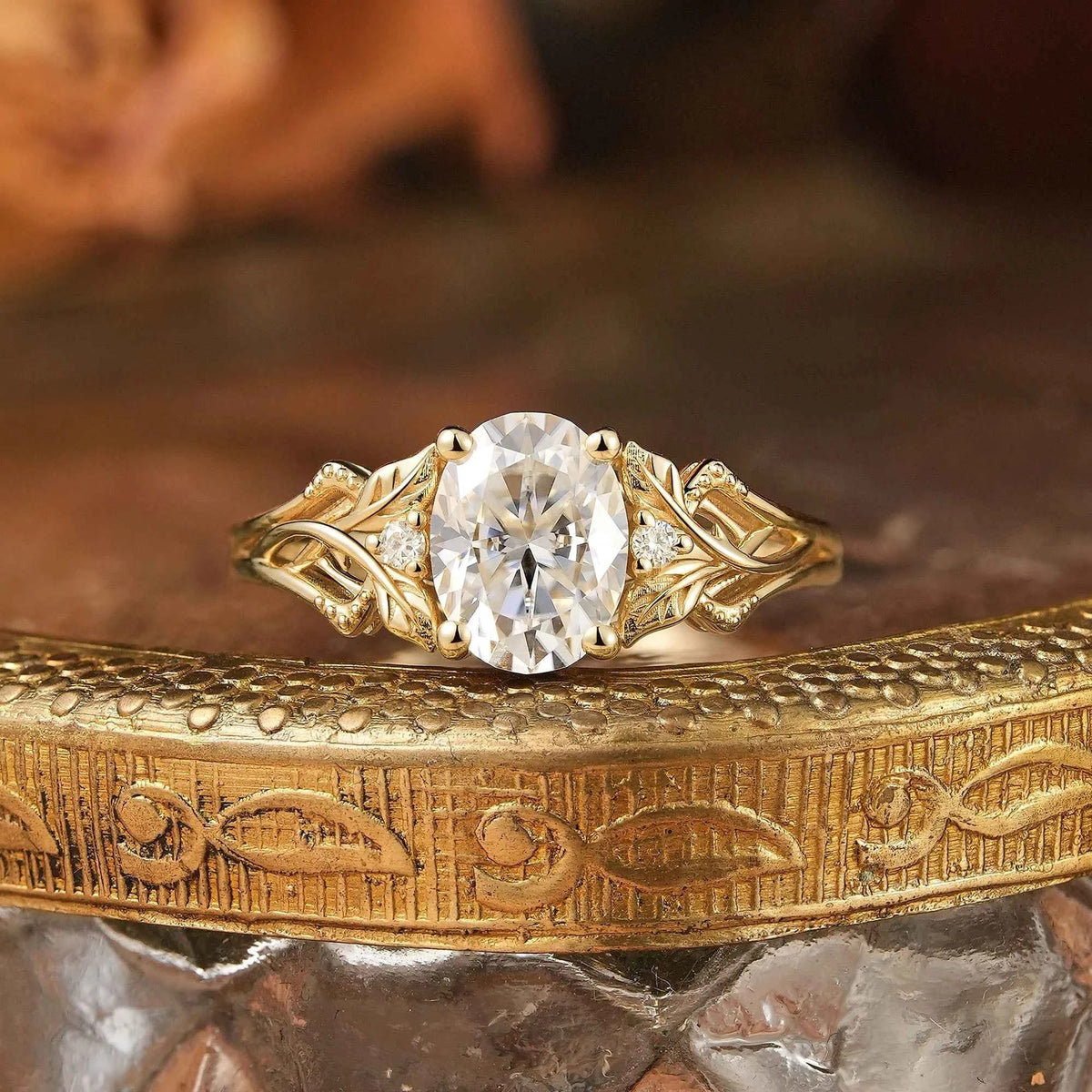 Aelin oval-cut moissanite milgrain leaf-inspired engagement ring