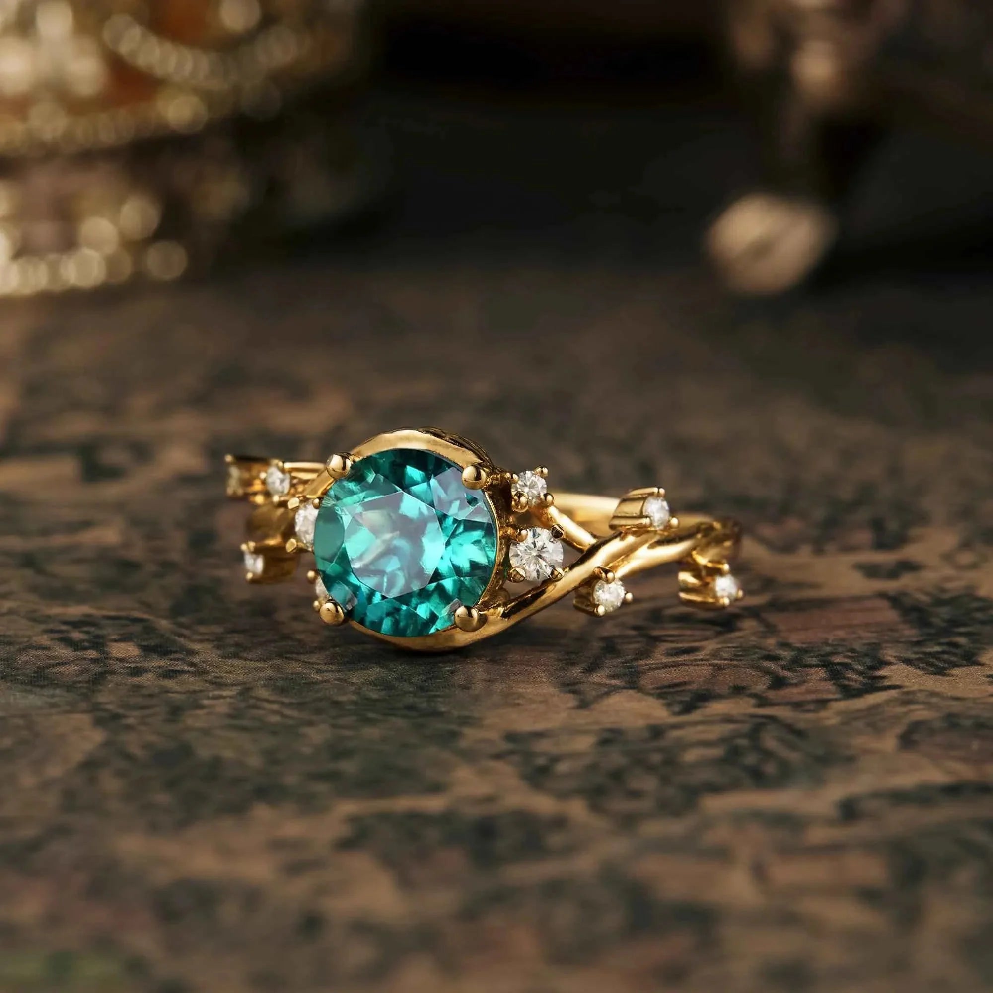 Branches Entwined Charming Emerald Ring - Nartya