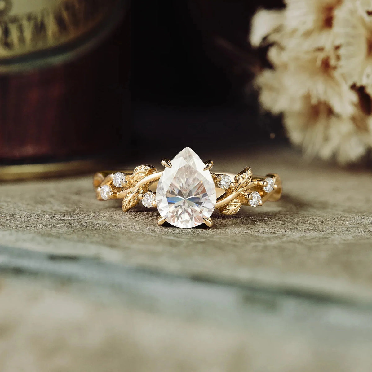 Moissanite Leaf Engagement Ring - Hebe