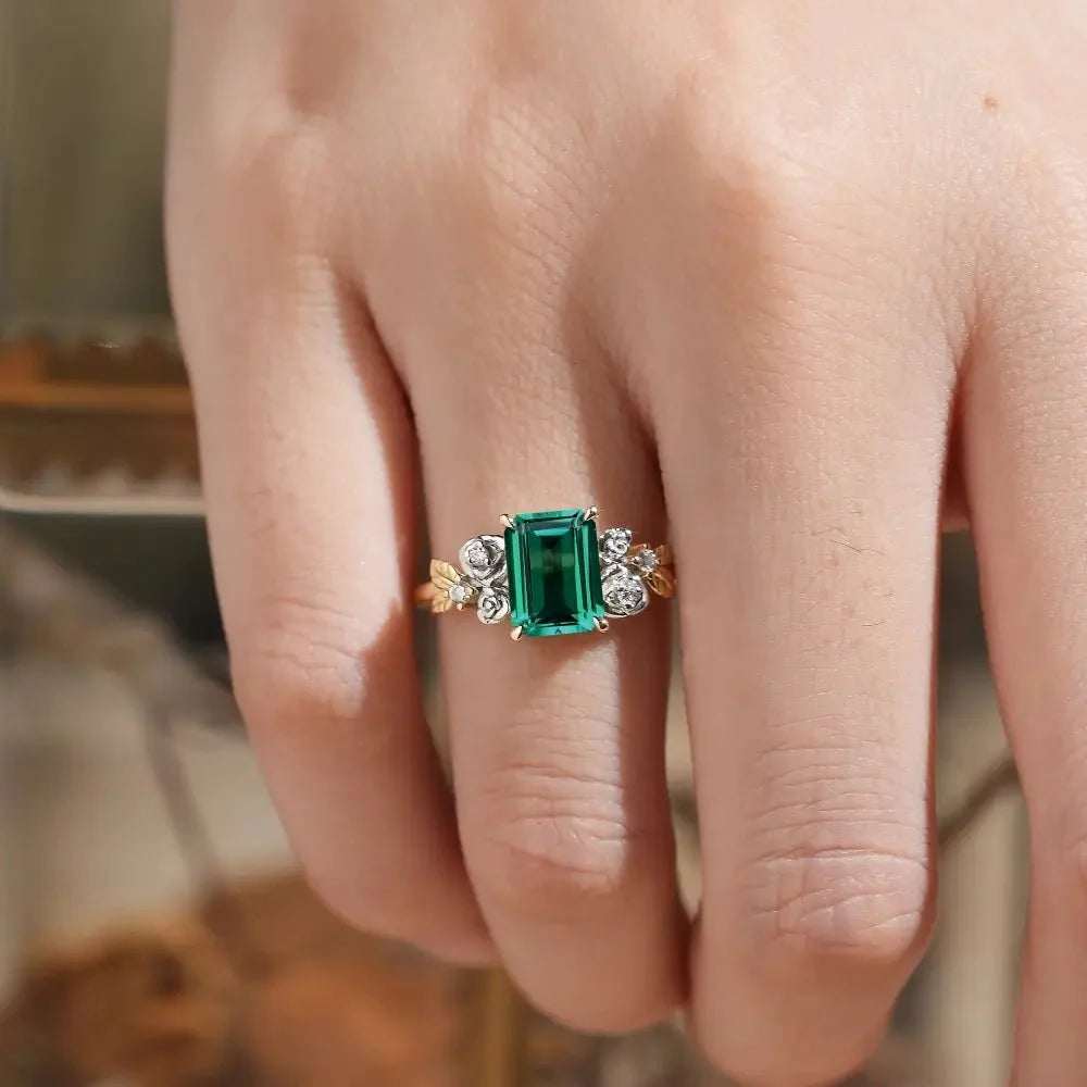 Rose Blossom: Vintage Two-Tone Emerald Ring - Trinity